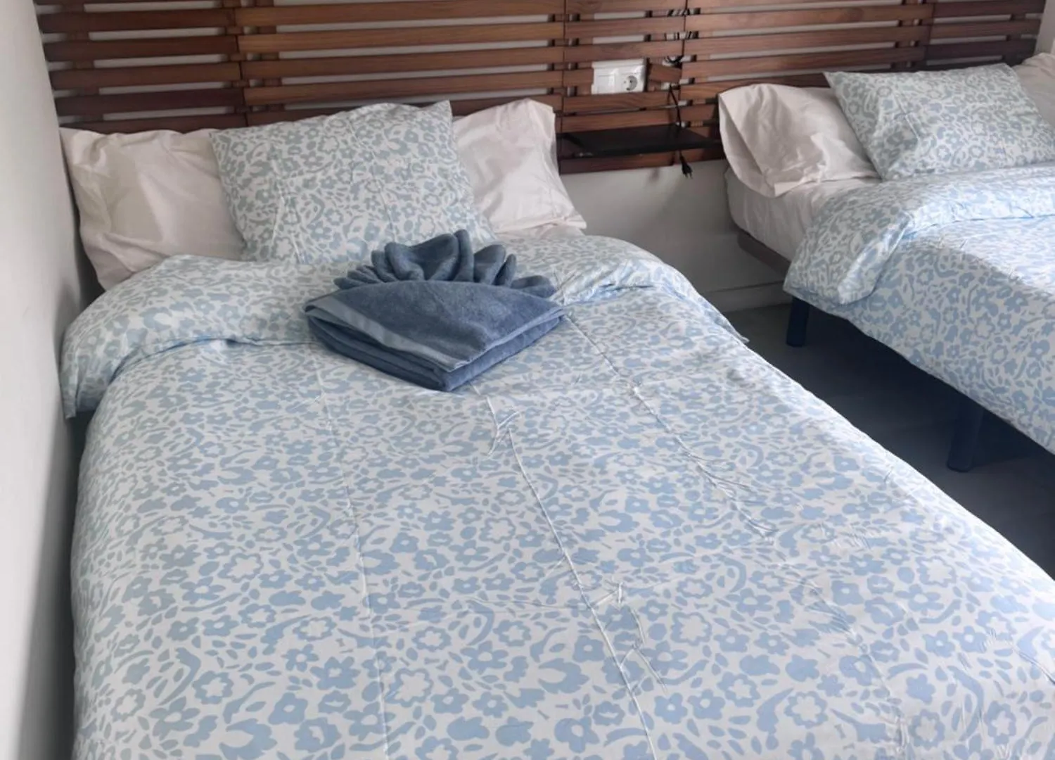 Room In Apartment - Room In Guadalmina With Pool Estepona Spain